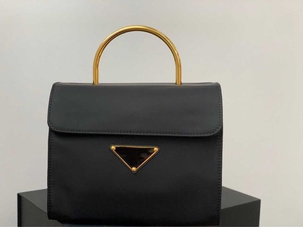 75%off fashion shoulder bags for vintage portable one-shoulder diagonal waterproof women's middle bag luxury crossbody handbags purses
75%off fashion shoulder bags for vintage portable one-shoulder diagonal waterproof women's middle bag luxury crossbody handbags purses