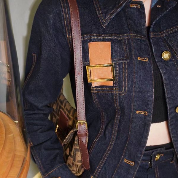 womens designer jackets denim double f woman short coats balms autumn spring style slim for lady jacket designer coat a1681, Black;brown
womens designer jackets denim double f woman short coats balms autumn spring style slim for lady jacket designer coat a1681, Black;brown
