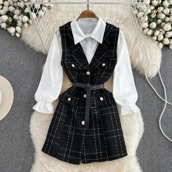 women 2 pieces jackets turn down collar long sleeve single-breasted suit plaid sleeveless belt slim vest outfits 2023, Black;brown
women 2 pieces jackets turn down collar long sleeve single-breasted suit plaid sleeveless belt slim vest outfits 2023, Black;brown