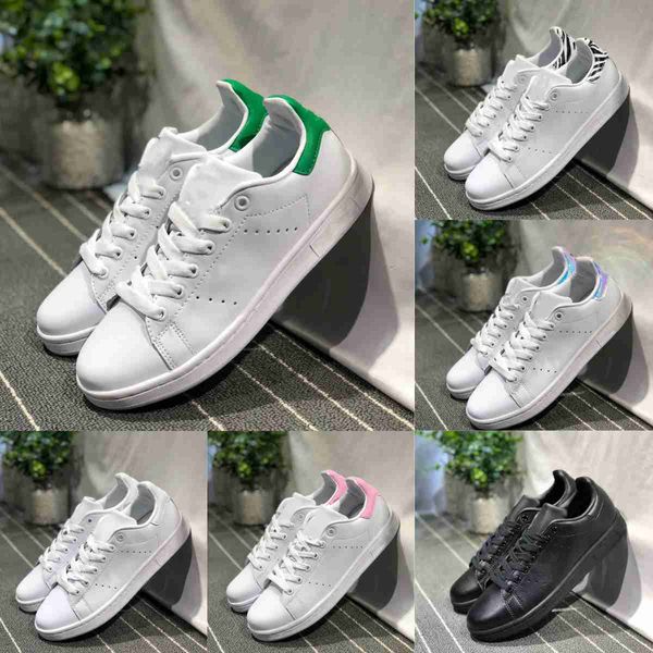 2023 mens womens superstar casual shoes pink blue gold superstars 80s pride sneakers super star women men discount designer white basketball
2023 mens womens superstar casual shoes pink blue gold superstars 80s pride sneakers super star women men discount designer white basketball