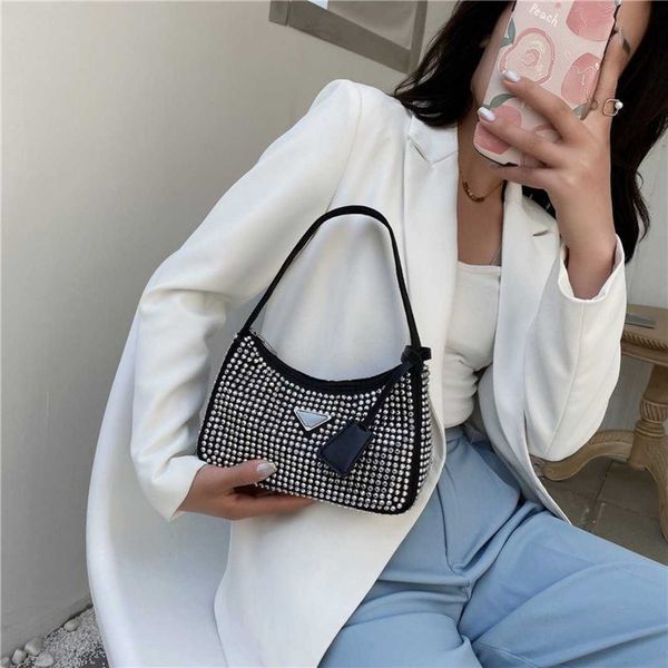 new fashion bag wholesale market hand spring new hobo underarm full diamond belt one shoulder women's zipper dinner tote baghigh
new fashion bag wholesale market hand spring new hobo underarm full diamond belt one shoulder women's zipper dinner tote baghigh