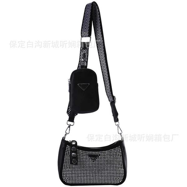 2023 new shoulder bag one cross women's small one shoulder cross body baghigh 
2023 new shoulder bag one cross women's small one shoulder cross body baghigh