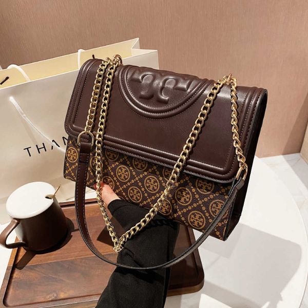 70% 2023 luxury new women's chain embossed single shoulder messenger baghigh quality
70% 2023 luxury new women's chain embossed single shoulder messenger baghigh quality