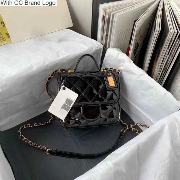 luxury cc cross body designer shoulder bag quality women pure color bacchus bags retro hardware cloudy handbags supper soft real leather bag
luxury cc cross body designer shoulder bag quality women pure color bacchus bags retro hardware cloudy handbags supper soft real leather bag