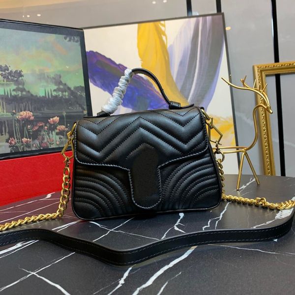 2023 designer ladies evening bags totes handbag genuine leather brand messenger chain classic fashion luxury
2023 designer ladies evening bags totes handbag genuine leather brand messenger chain classic fashion luxury