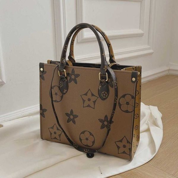 luxury fashion bag the the world women zipper tote color contrast one shoulder cross body portable
luxury fashion bag the the world women zipper tote color contrast one shoulder cross body portable