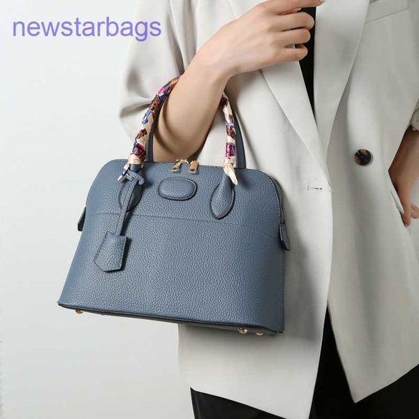h designer bags for women 2023 new fashion litchi pattern one shoulder portable crossbody casual youth shell have logo
h designer bags for women 2023 new fashion litchi pattern one shoulder portable crossbody casual youth shell have logo