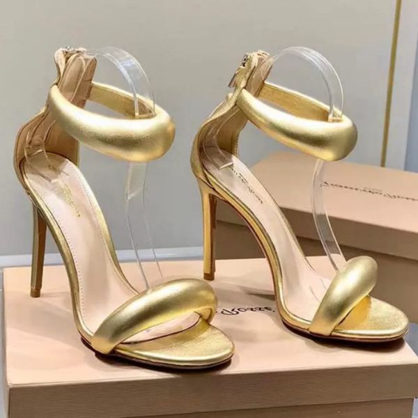 gianvito rossi sandals10.5cm stiletto heels sandals dress shoes heel for women summer luxury designer sandals black foot strap heeled rear z
gianvito rossi sandals10.5cm stiletto heels sandals dress shoes heel for women summer luxury designer sandals black foot strap heeled rear z