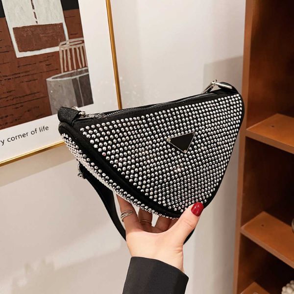 2023 new shoulder bag popular small versatile ins armpit texture light one shoulder messenger full diamond baghigh
2023 new shoulder bag popular small versatile ins armpit texture light one shoulder messenger full diamond baghigh
