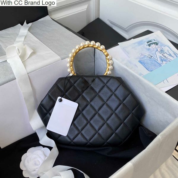 luxury cc cross body fashion pearl designer ccs bags spanish 5a quality brand flip messenger bags coin card wallet practical and durable lig
luxury cc cross body fashion pearl designer ccs bags spanish 5a quality brand flip messenger bags coin card wallet practical and durable lig