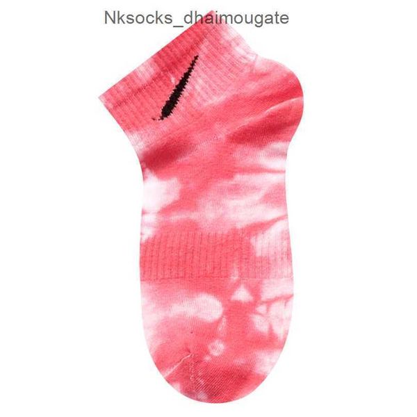 luxury fashion men's socks women's hook brand stockings designers spring summer men women tie dyed low stocking rainbow candy colo, Black
luxury fashion men's socks women's hook brand stockings designers spring summer men women tie dyed low stocking rainbow candy colo, Black