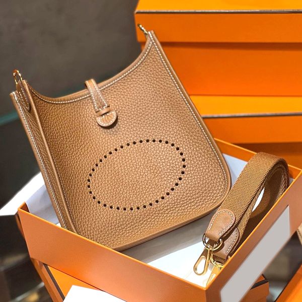 women's mens evelyn bag fashion clutch genuine leather shoulder bags luxurys designer wholesale tote purse and handbag crossbody pochet
women's mens evelyn bag fashion clutch genuine leather shoulder bags luxurys designer wholesale tote purse and handbag crossbody pochet