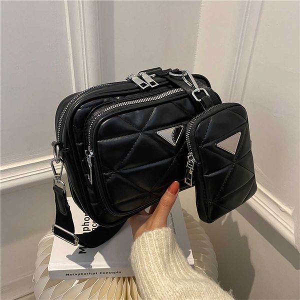 new fashion bag wholesale market casual piece wide strap one backpack flip texture rhombichigh
new fashion bag wholesale market casual piece wide strap one backpack flip texture rhombichigh