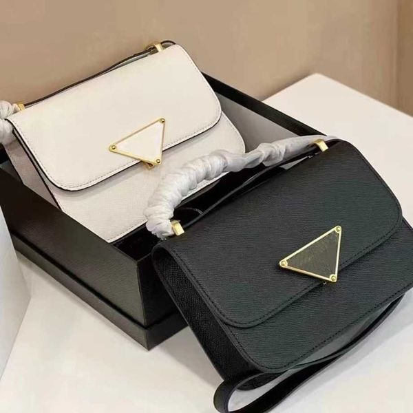 luxury handbag new high-end women's one shoulder calf leather cross pattern commuting simplehigh
luxury handbag new high-end women's one shoulder calf leather cross pattern commuting simplehigh