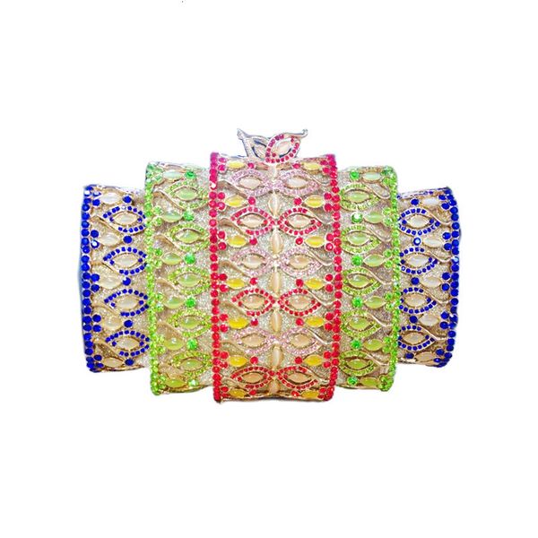 evening bags fashion gold hollow out crystal women stones beaded female wedding bridal diamond minaudiere clutch purse 230224
evening bags fashion gold hollow out crystal women stones beaded female wedding bridal diamond minaudiere clutch purse 230224