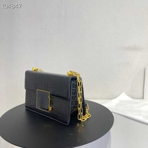 shoulder bags brand designer handbag crossbody bag tote bag new versatile advanced texture splicing color mother messenger bags factory dir
shoulder bags brand designer handbag crossbody bag tote bag new versatile advanced texture splicing color mother messenger bags factory dir