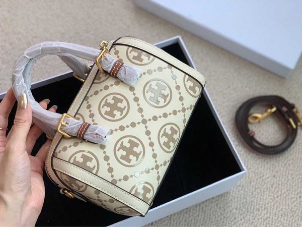 fashion shoulder bags for vintage boston pillow leather portable one-shoulder cross-body women's white bag luxury crossbody handbags
fashion shoulder bags for vintage boston pillow leather portable one-shoulder cross-body women's white bag luxury crossbody handbags