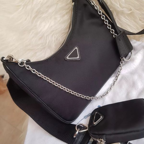 womens fashion 3-piece set shoulder bag mens purse fashion prad handbag clutch tote bags luxury triangle re-edition 2005 2000 nylon designer
womens fashion 3-piece set shoulder bag mens purse fashion prad handbag clutch tote bags luxury triangle re-edition 2005 2000 nylon designer
