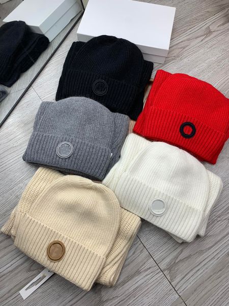 korea ins cute candy color knitted hat fashion autumn and winter warmth simple and versatile letter hat pile cap lazy wind, Blue;gray
korea ins cute candy color knitted hat fashion autumn and winter warmth simple and versatile letter hat pile cap lazy wind, Blue;gray