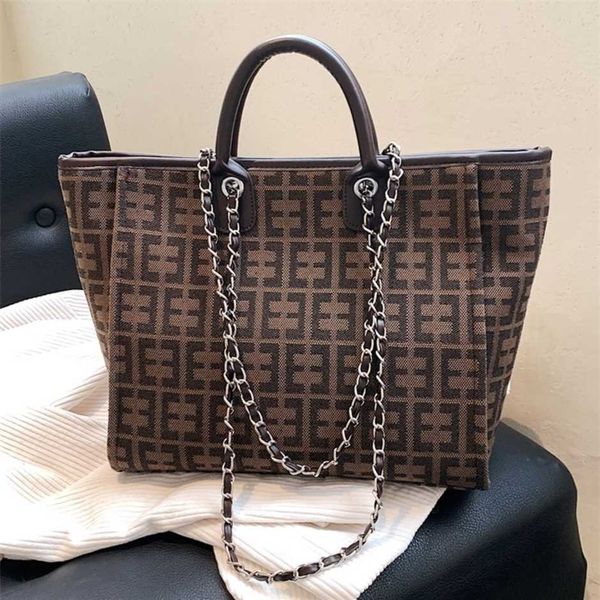 2023 new luxury fashion bag sense small ins niche large capacity single messenger autumn and portablehigh
2023 new luxury fashion bag sense small ins niche large capacity single messenger autumn and portablehigh