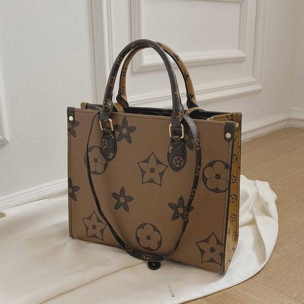 luxury handbag the the world women zipper tote color contrast one shoulder cross body portable
luxury handbag the the world women zipper tote color contrast one shoulder cross body portable