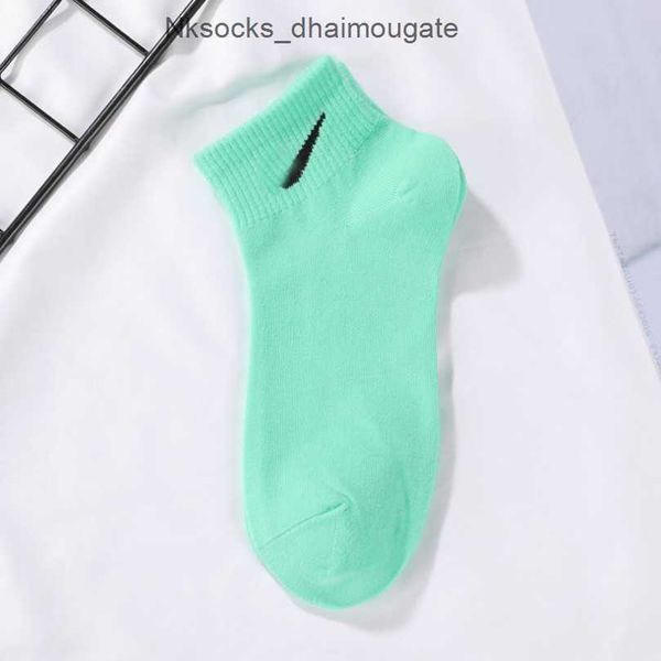 men's luxury fashion socks women's hook brand stockings designers colorful low medium long cylinder women men couple's stocki, Black
men's luxury fashion socks women's hook brand stockings designers colorful low medium long cylinder women men couple's stocki, Black