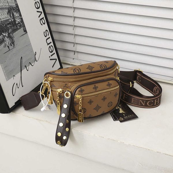 wholesale market 2023 luxury new simple old flower single shoulder messenger color belt chest women'shigh quality
wholesale market 2023 luxury new simple old flower single shoulder messenger color belt chest women'shigh quality