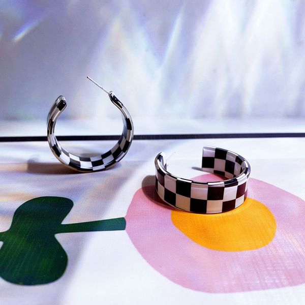 hoops ws earrings chandeliers dangles earrings black and white checkerboard pattern round metal earrings jewelry restoring ancient ways stud, Golden;silver
hoops ws earrings chandeliers dangles earrings black and white checkerboard pattern round metal earrings jewelry restoring ancient ways stud, Golden;silver