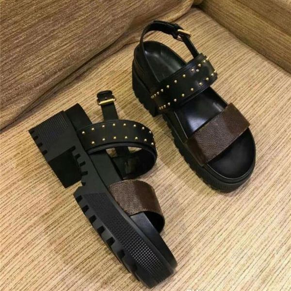 classic womens popular slipper leather sandal slippers striking gladiator style leather outsole flat canvas plain sandals shoes3197, Black
classic womens popular slipper leather sandal slippers striking gladiator style leather outsole flat canvas plain sandals shoes3197, Black