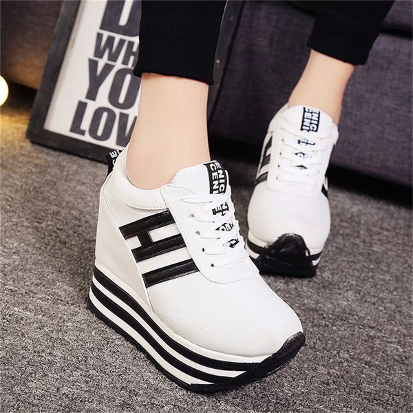 dress shoes ladies platform flat casual hidden slope heel sneaker s vulcanized 9 cm increased spring autumn frosted suede inner 230224, Black
dress shoes ladies platform flat casual hidden slope heel sneaker s vulcanized 9 cm increased spring autumn frosted suede inner 230224, Black