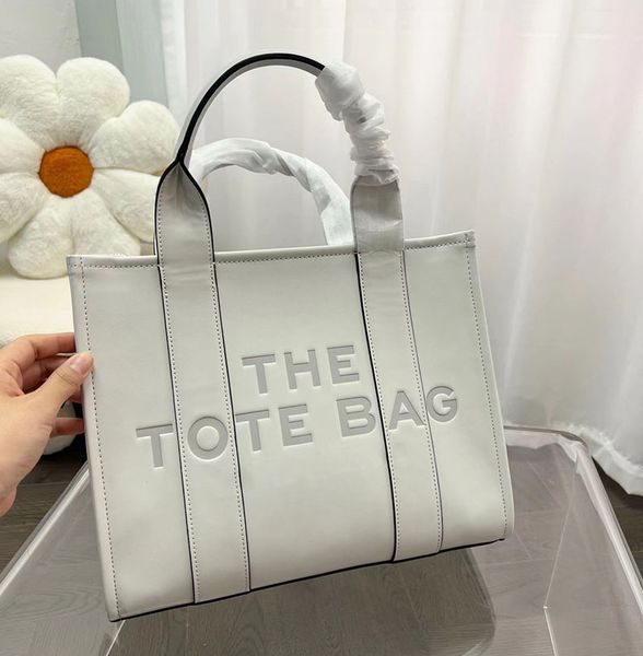 women crossbodys the tote shoulder bag luxurys handbag jacobss the traveler tote bag with logo designer tote bags overnight trips bags weeke
women crossbodys the tote shoulder bag luxurys handbag jacobss the traveler tote bag with logo designer tote bags overnight trips bags weeke