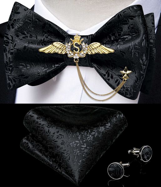 neck ties new arrival bow ties for men silk bowties cufflinks handkerchief set for party wedding suit accessories man tie golden brooch j230, Blue;purple
neck ties new arrival bow ties for men silk bowties cufflinks handkerchief set for party wedding suit accessories man tie golden brooch j230, Blue;purple