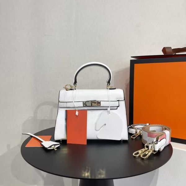 brand designer bags handbag shoulder crossbody bag tote bag 2023 new women's luxury versatile portable fashion texture totebags factory
brand designer bags handbag shoulder crossbody bag tote bag 2023 new women's luxury versatile portable fashion texture totebags factory