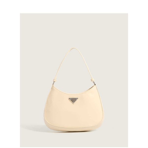 2023 new shoulder bag classic underarm summer versatile senior half moon inverted one staffhigh
2023 new shoulder bag classic underarm summer versatile senior half moon inverted one staffhigh