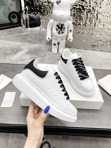 designer casual shoes men women queens leather lace-up white sole espadrilles oversized flats velvet suede platform espadrilles platform sne, Black
designer casual shoes men women queens leather lace-up white sole espadrilles oversized flats velvet suede platform espadrilles platform sne, Black