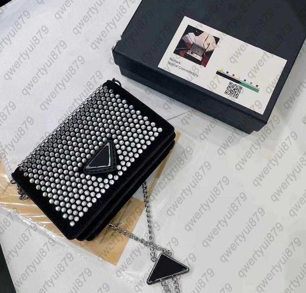 genuine leather new luxury designer card purses women fashion adjustable chain coin purses holder lady key wallet handbags bags interior 022, Red;black
genuine leather new luxury designer card purses women fashion adjustable chain coin purses holder lady key wallet handbags bags interior 022, Red;black