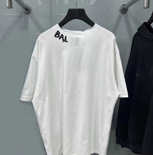 23sss graffiti designer balencigas women t shirt color letter printing short-sleeved fashion men and women's same pure cotton round nec, White;black
23sss graffiti designer balencigas women t shirt color letter printing short-sleeved fashion men and women's same pure cotton round nec, White;black