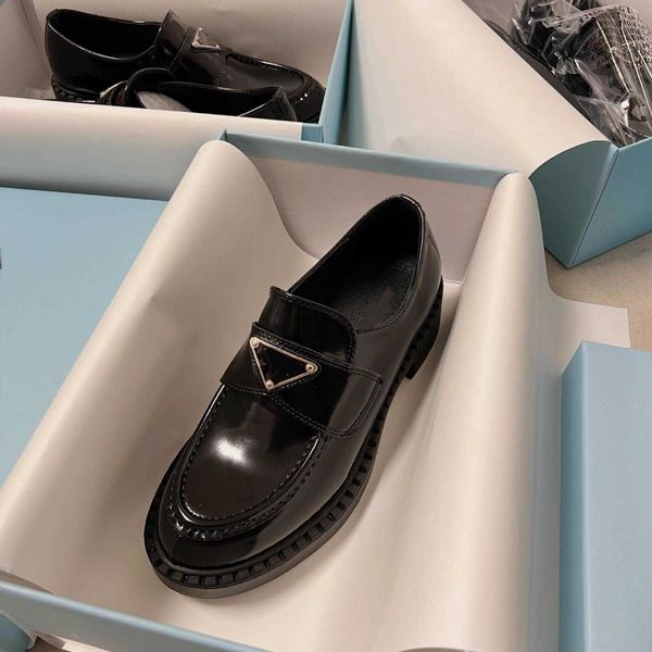 shoes triangle standard thick soled lefu women p's home black english style small leather shoes for women's autumn new round
shoes triangle standard thick soled lefu women p's home black english style small leather shoes for women's autumn new round