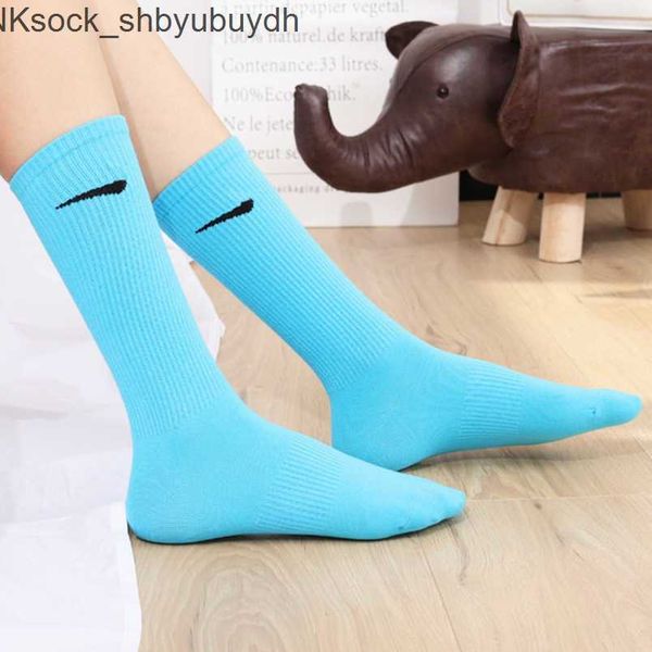 fashion men's luxury socks women's hook brand stockings designers candy colorful medium long women men couple's stocking brea, Black
fashion men's luxury socks women's hook brand stockings designers candy colorful medium long women men couple's stocking brea, Black