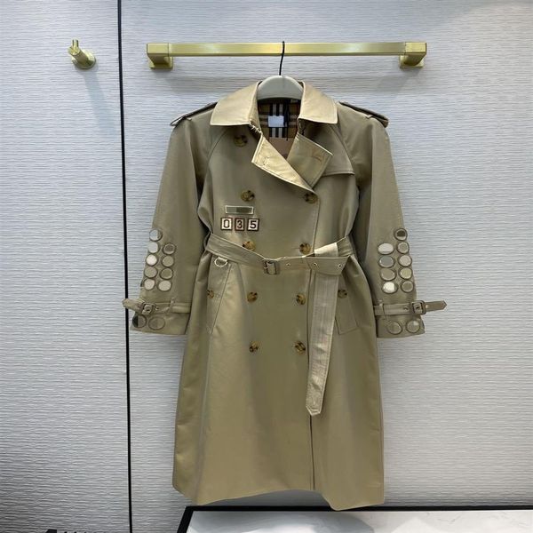 women's trench coats 2021 autumn long sleeve lapel neck jackets designer brand same style outerwear 0814-92567, Tan;black
women's trench coats 2021 autumn long sleeve lapel neck jackets designer brand same style outerwear 0814-92567, Tan;black