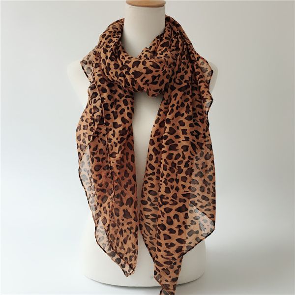 classic leopard print scarf beach towel warm travel sunscreen shawl silk scarf f242, Black;white
classic leopard print scarf beach towel warm travel sunscreen shawl silk scarf f242, Black;white