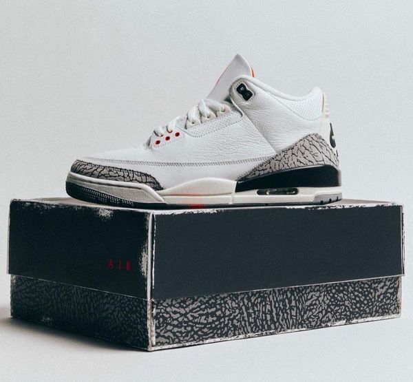 2023 authentic 3 white cement reimagined shoes 3s og summit white/fire red-black-cement grey men basketball sports sneakers with original bo
2023 authentic 3 white cement reimagined shoes 3s og summit white/fire red-black-cement grey men basketball sports sneakers with original bo