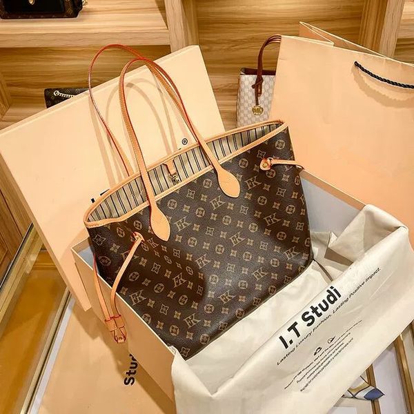 2pcs set fashion women bag pu leather handbags ladies designer handbag high lady clutch purse retro shoulder m40156
2pcs set fashion women bag pu leather handbags ladies designer handbag high lady clutch purse retro shoulder m40156