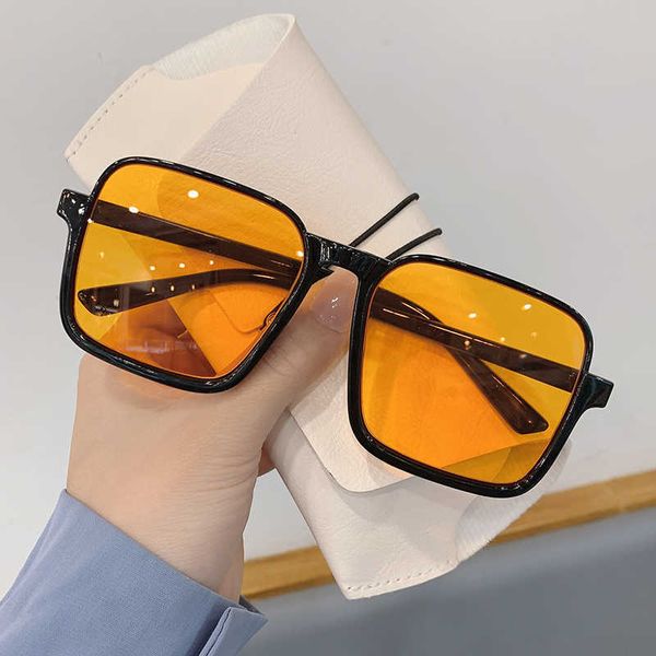 sunglasses kammpt oversized square sun glasses for men women 2022 fashion popular ins luxury brand design eyewear trending uv400 shades g230, White;black
sunglasses kammpt oversized square sun glasses for men women 2022 fashion popular ins luxury brand design eyewear trending uv400 shades g230, White;black