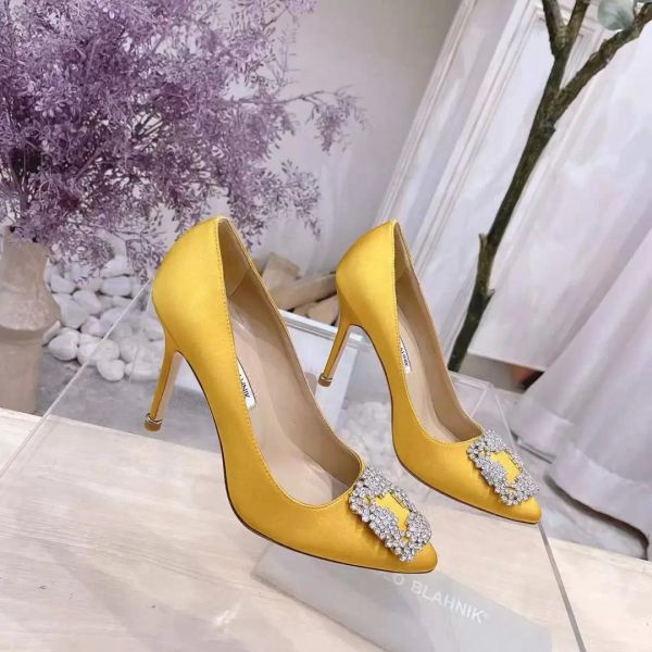 rhinestone crystal-embellished buckle stain pumps shoes yellow 10cm satin women's luxury designers dress shoe evening high-heeled boat, Black
rhinestone crystal-embellished buckle stain pumps shoes yellow 10cm satin women's luxury designers dress shoe evening high-heeled boat, Black