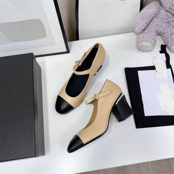 fashion dress shoes 2023 channel women leather high heel metal buckle letter logo wedding party business casual flat shoes 02-011, Black
fashion dress shoes 2023 channel women leather high heel metal buckle letter logo wedding party business casual flat shoes 02-011, Black