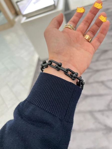 black thick link chains bracelets diamond chain necklace pendants plated 18k gold womens valentine day designer luxury jewellery wedding who
black thick link chains bracelets diamond chain necklace pendants plated 18k gold womens valentine day designer luxury jewellery wedding who