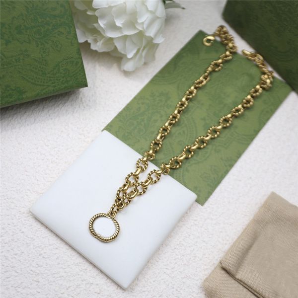 vintage chain gold necklaces interlocking letter pendant necklaces designer g chains necklace for lover gift with box, Silver
vintage chain gold necklaces interlocking letter pendant necklaces designer g chains necklace for lover gift with box, Silver
