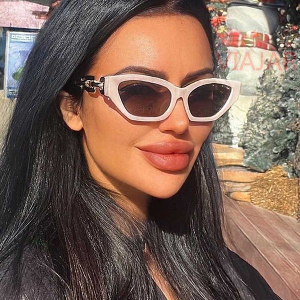 sunglasses luxury cat eye sunglasses women 2022 fashion brand designer vintage women sun glasses ladies shades uv400 eyewear oculos de sol g, White;black
sunglasses luxury cat eye sunglasses women 2022 fashion brand designer vintage women sun glasses ladies shades uv400 eyewear oculos de sol g, White;black