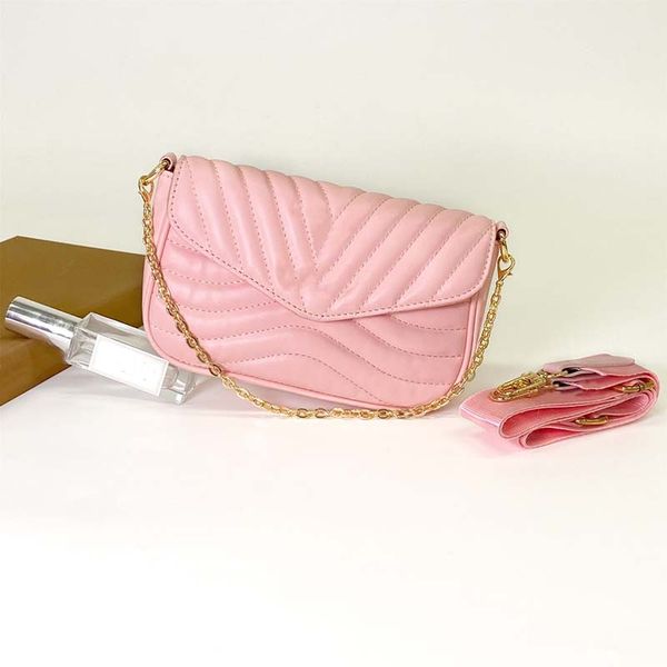 2023 fashion women luxurys crossbody bag famous classical designer messenger lady cross body bags handbag female tote satchel purse pu leath
2023 fashion women luxurys crossbody bag famous classical designer messenger lady cross body bags handbag female tote satchel purse pu leath